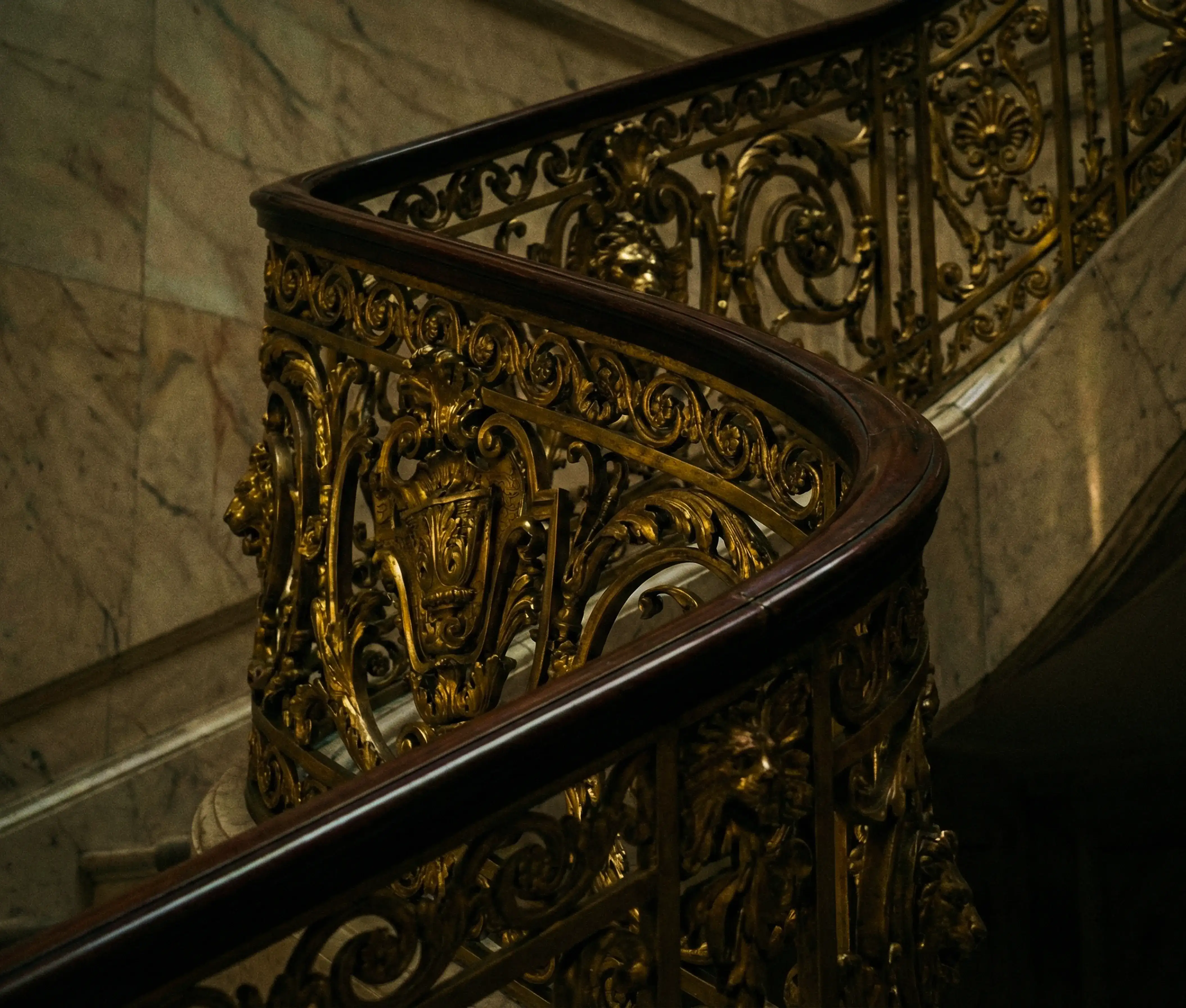 De la visibilité sociale à l'origination : la mécanique du retour sur investissement.